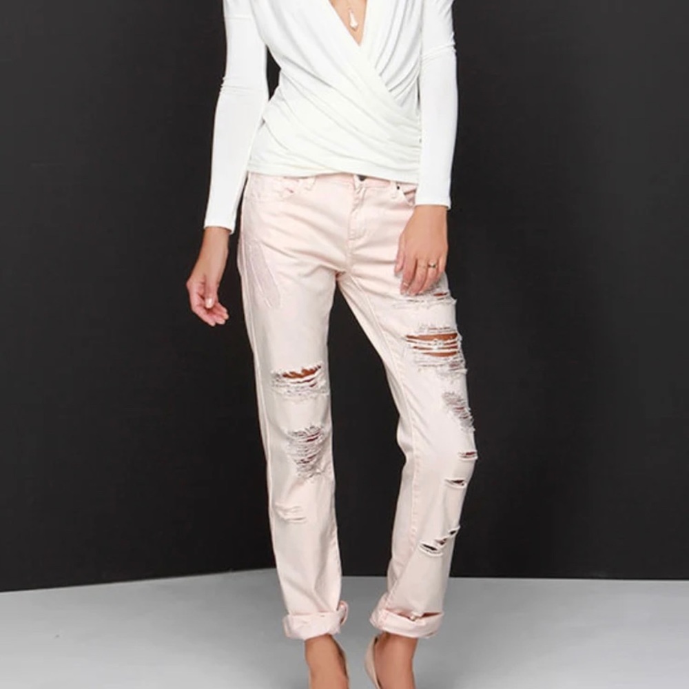 Blank NYC Ditz Distressed Pale Pink Boyfriend Jeans Cotton